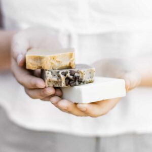 Savon au baume et au pin